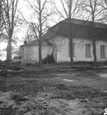 Ekeby kyrka, exteriör.
4 januari 1949.