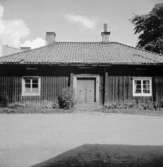 Bostadshus. Nora, kvarteret Örnen 8. Storgatan 12.

juli - augusti 1954.