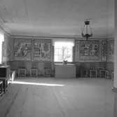 Siggebohyttans bergsmansgård, interiör av Stora salen.
Sidan 24-25, Siggebohyttan.