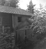 Finnåkvarn, byggnad.
4 augusti 1956.