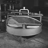 Berglöfs Verkstäder, interiör, krutmaskin.