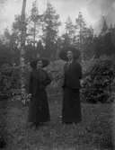 Två kvinnor.
Till vänster Ingrid Pettersson (givarens faster).