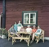Personal på Kroatorpet i Huskvarna tar en kafferast. Från vänster: Gun Annborn, föreståndare (1), Ingeborg Gustavsson, bagerska (5), Vega Karlsson, kassörska (6) och Ann-Marie Fält (7).