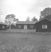 Kvistbro församlingsgård (församlingshem).
September 1964.