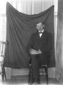 En man.
Henry Persson, evangelist i Ullersäter och Fellingsbro församlingar