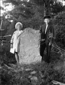 Gränssten för Grytens park vid (Höljaberget), Finnestorp.