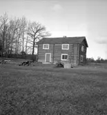 Sköllersta forngård, exteriör.
7 mars 1938.