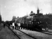 Lok och järnvägspersonal.