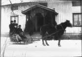 Nolgården. Herr och fru Borg, David Borg, Gustav Vårdén.