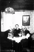 Ellen Kindblad, Bossgården Sörby. Kortet taget på Ellena 40-årsdag 1/8 1924.