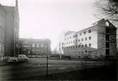 Kv. Läkaren. Lasarettet från Odengatan.