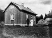 Sandliden i Hornborga med ägare Karl och Sofia Nilsson.