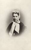 En kvinna.Fru Anna Callmander, född Westfeldt.
