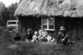 John och Effie Liedholm, Karl Erland Hilmer Liedholm och hans son Gösta Erland.