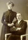 Teateramatörer omkr. 1910. Falbygden. Mårten Jakobsson med fru. Thora eller Stina.