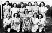 Stående: Märta Nilsson, Maj Britt Arvidsson, Eivor Fredriksson, Rut Johansson, Valborg Nilsson, Stina Holm.
Sittande: Lissie Pared, Ingrid Fredriksson, Astrid Persson, Asta Gartman, Margit Holm.