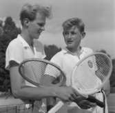 Tennis - DM.
23 augusti 1955