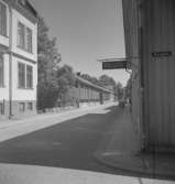 Bostadshus. Kungsgatan 8, Lindesberg.
juli - augusti 1955.