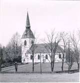 Tiarps kyrka från öster. Byggd 1910. Arkitekt Falkenberg.