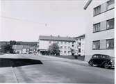 S:t Sigfridsplatsen innan fontänen kom dit. Foto från Wetterlinsgatan mot stationen från höger Wetterlinsgatan 1, S:t Sigfridsplatsen 1 och S:t Sigfridsgatan 42.