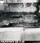 S:t Olofs kyrka. Restaureringen 1958-1961. Romanska torngrunden blottad. Norra muren fr. söder.