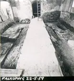 S:t Olofs kyrka. Restaureringen 1958-1961. Romanska torngrunden blottad. Från öster.