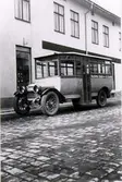 Trafikbussen Falköping - Skara över st. Bjurum. Omkr. 1925.