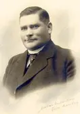 John Grönlund, källarmästare.