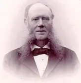 Modin, folkskollärare.