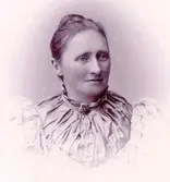 Helga Warenberg.