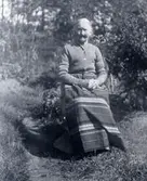 Joha Ahlin (Alinsa) född 16/2 1830, död vid midsommar 1927. Hade en dotter Thali och en dotterson Karl som blev verkmästare i Göteborg.