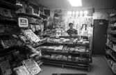 Tobaksaffären Torget Storgatan 1994, strax före nedläggningen. Mot disken innehavare Daga Filipsson.