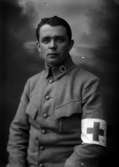 Julius Johnsson i rödakors- uniform, Johnssons privata bilder.