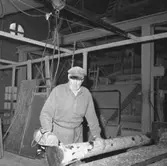 Ställdalens sågverk, interiör, en man.
Emil Eklund