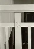 Detaljer från gamla varmbadhusets entresolvåning, räcket.
