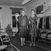 Mannekänguppvisning 16 november i klädaffären Wera-magasinet som låg på Esplanaden utefter Kungsgatan i Huskvarna.