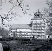 Restaurering av en kyrka på Öland.