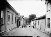 Norra Tullportsgatan mot sjön, Östhammar, Uppland 1908