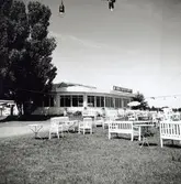 Restaurang vid Fredrikskans, då hantverksmässan 1947 pågick.