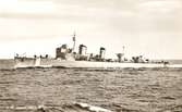 HM Jagare Gävle. Sjösatt 1940. 1040 ton. Fart 39 knop. Bestyckning: tre 12 cm Kanoner, lv-pjäser samt torpedtuber.