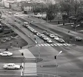 Kvällstrafik Norra Vägen, hörnet Erik Dahlbergs Väg, Kalmar.