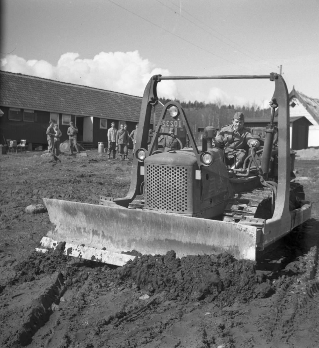 Bo Sallmander, Markarbete vid Norrlands dragonregemente K4, Umeå, 1955-1956.