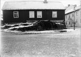 Edhlunds fotoateljé vid torget, Östhammar, Uppland 1910