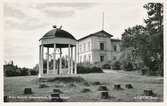 Vykort föreställande Grytnäs gästgiverigård som 1/4 1838 blev Kalix första postkontor.