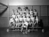 Frisksportarklubben blir avplåtad 1936.
