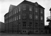 Värmlands trikås textilindustri på Herrhagen år 1947. Huset byggdes 1914.
