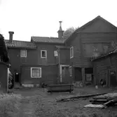 Kåkar på Söder. Kyrkogårdsgatan 26.
20 september 1955.
