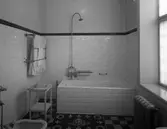 Hyfsad standard på Stadshotellets badrum av 1933-års modell.