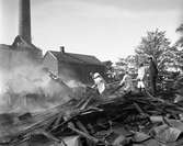 Orrholmens sågverk brinner 1927.