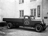 Lastbil från Lindblads Motor AB av okänt  märke på denna bild från 1933.